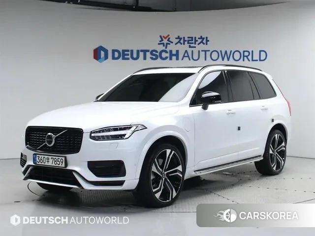 Volvo XC90 second Generation 2020 Белый из Кореи