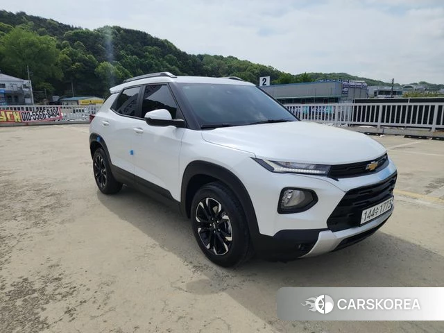 Chevrolet (GM Daewoo) Trailblazer 2020 Белый из Кореи