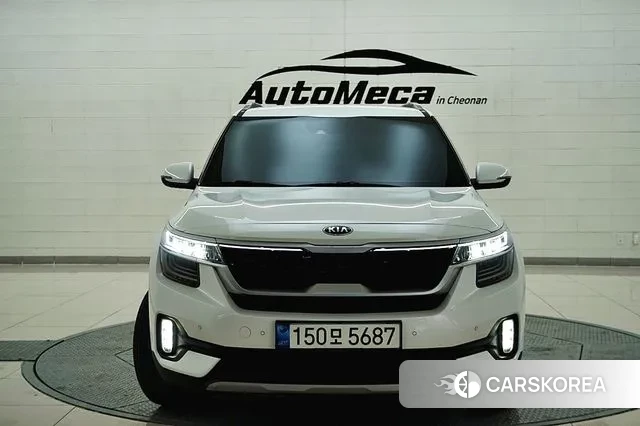 Kia Seltos 2020 Белый из Кореи