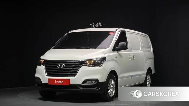 Hyundai The New Grand Starex 2019 Белый из Кореи