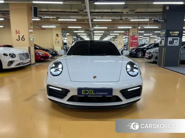 Porsche 911(992) 2024 Белый из Кореи