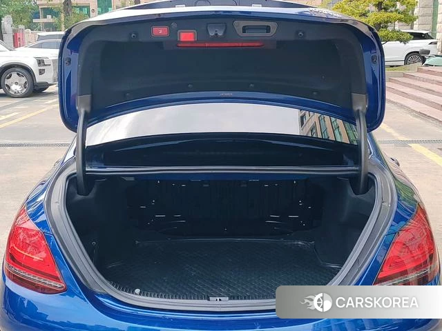 Mercedes-Benz Class C 2021 Синий из Китая