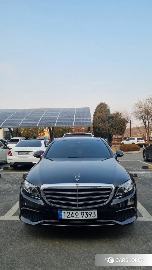 Mercedes-Benz E-Class W213 2019 Черный из Кореи