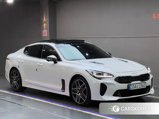 Kia Stinger Meister 2022 Белый из Кореи