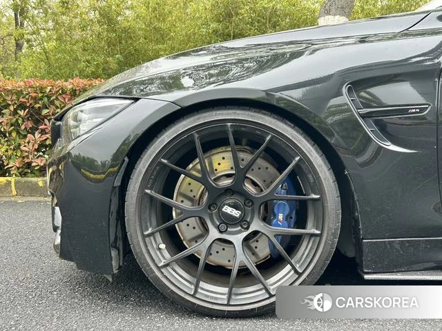 BMW M4 2019 Черный из Китая
