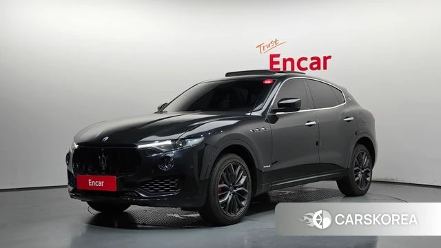 Maserati Levante 2018 Серый из Кореи