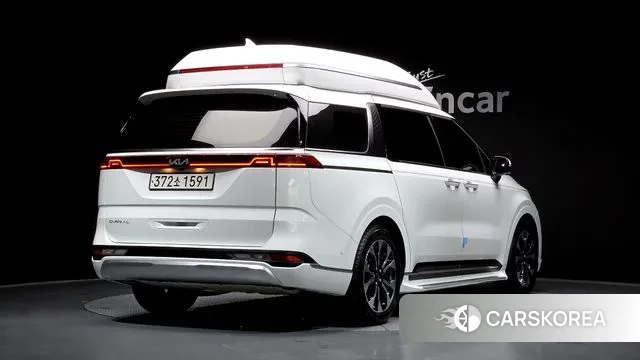 Kia Carnival 4th generation 2022 Белый из Кореи
