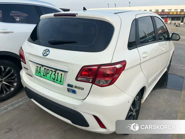 Baic New Energy EV 2018 Белый из Китая