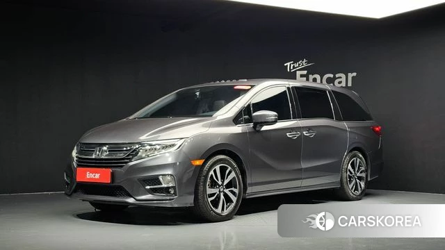 Honda Odyssey 2019 Серый из Кореи