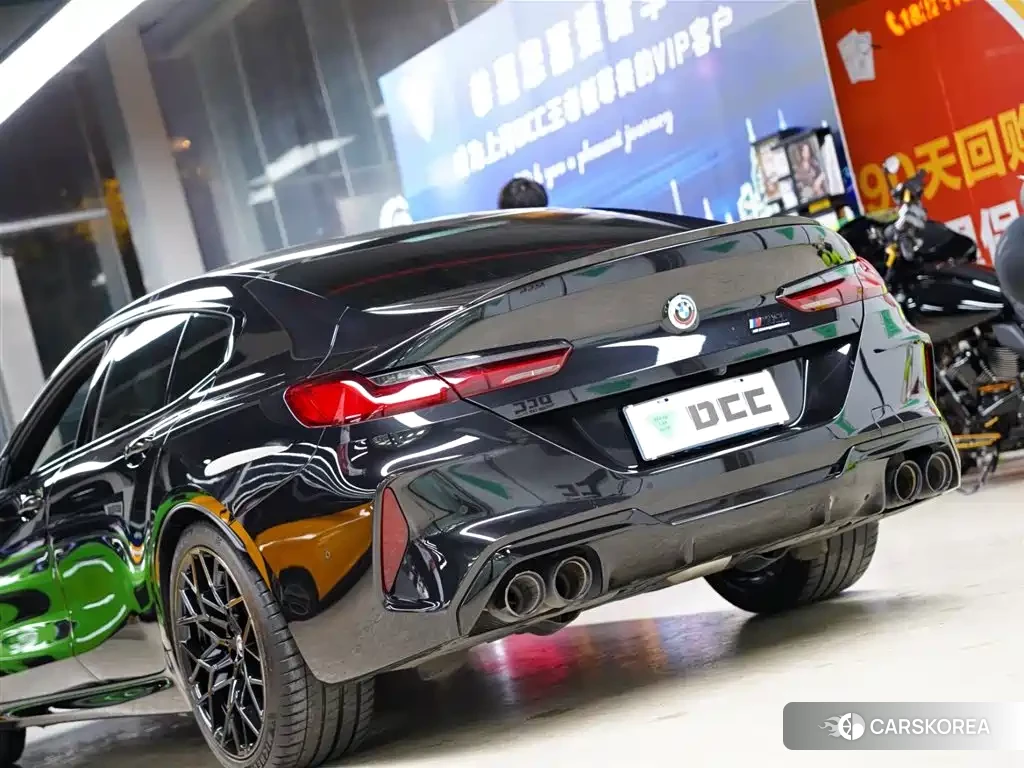 BMW M8 2022 Черный из Китая