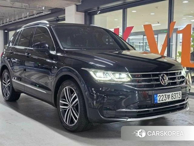Volkswagen Tiguan second Generation 2021 Черный из Кореи