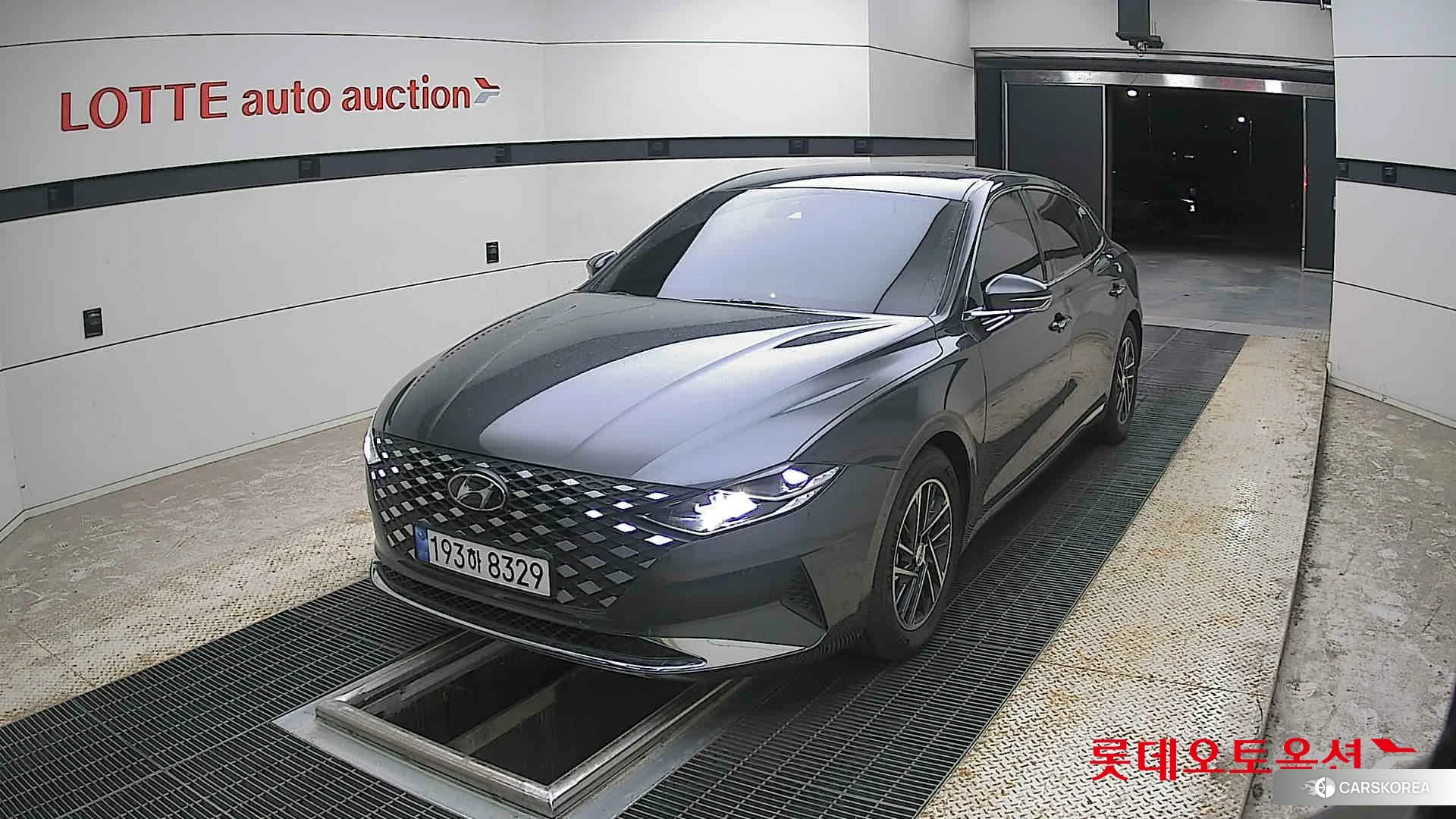 Hyundai Grandeur 2022 Nocturne Grey Metallic из Кореи