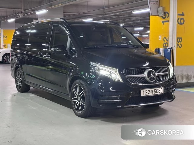 Mercedes-Benz V-Class 2022 Черный из Кореи