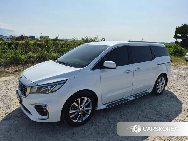 Kia The New Carnival 2019 Белый из Кореи