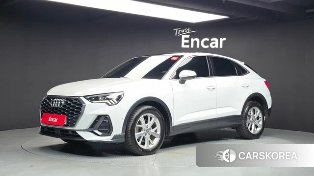 Audi Q3 (F3) 2020 Белый из Кореи