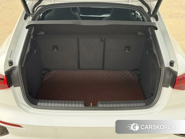 Audi A3 2023 Белый из Китая