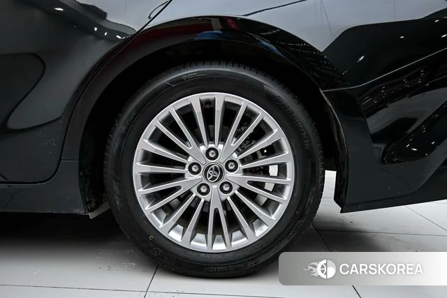 Toyota Camry 2024 Черный из Китая