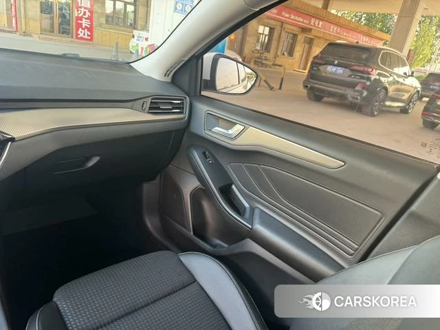 Ford Fox 2020 Белый из Китая