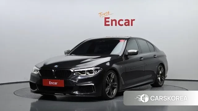BMW 5 Series (G30) 2018 Серый из Кореи