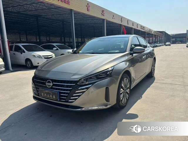 Nissan Teana 2023 Шампань из Китая