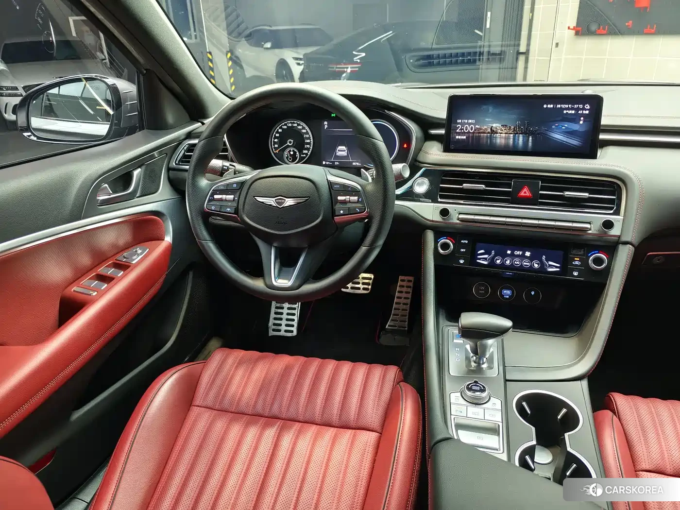 Kia Genisys G70 2025 Silver/gray из Китая