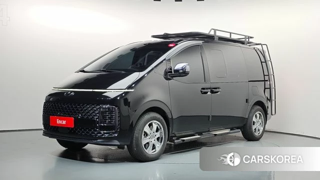 Hyundai Staria 2023 Черный из Кореи