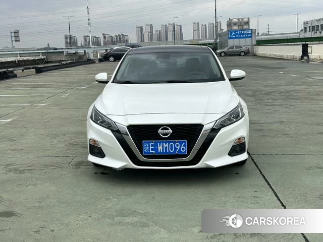 Nissan Teana 2021 Белый из Китая