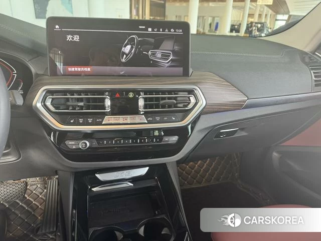 BMW X3 2023 Черный из Китая