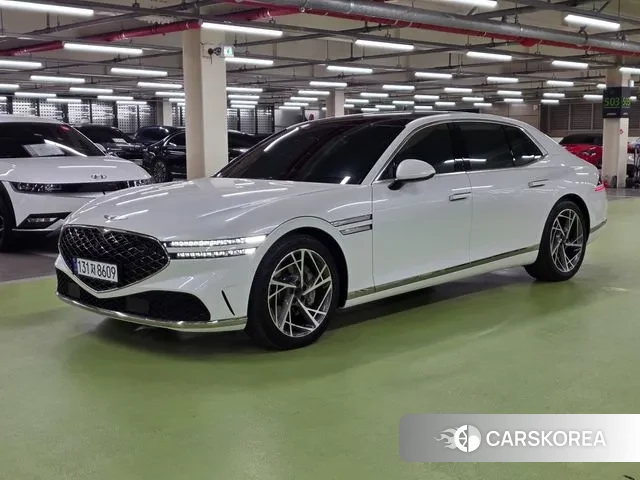 Genesis G90 (RS4) 2022 Белый из Кореи