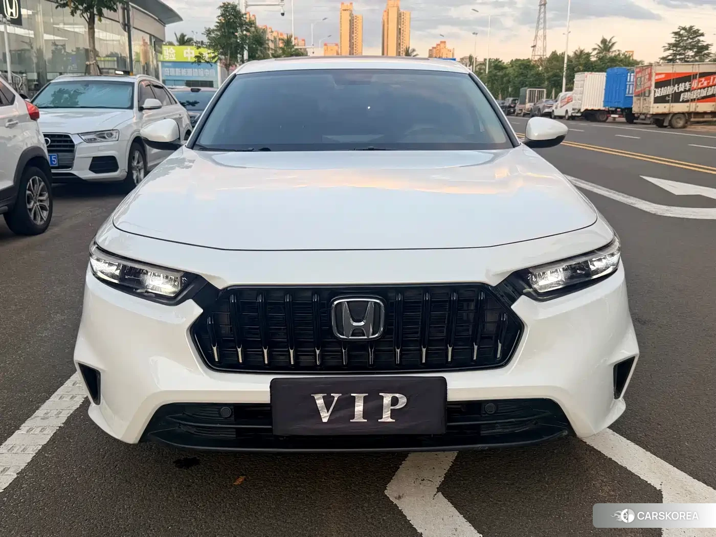 Honda Inspire 2025 Белый из Китая