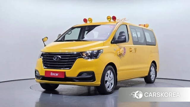Hyundai The New Grand Starex 2021 Желтый из Кореи