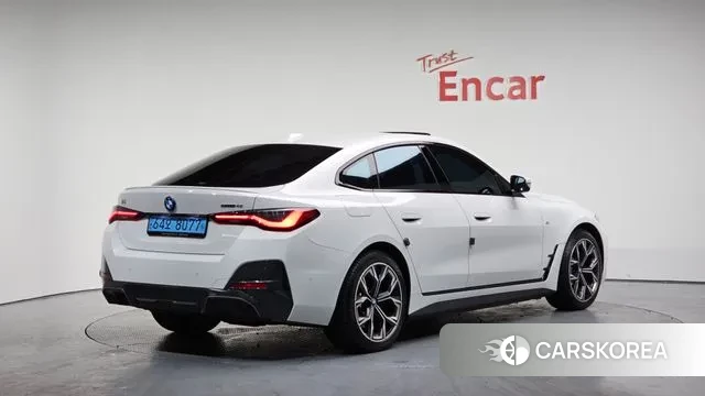 BMW i4 2023 Белый из Кореи