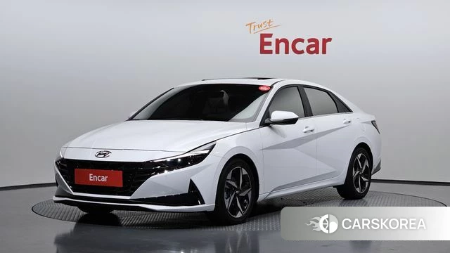 Hyundai Avante Hybrid (CN7) 2023 Белый из Кореи
