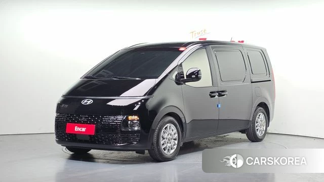 Hyundai Staria 2025 Черный из Кореи