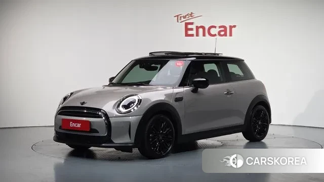 Mini Cooper 2023 Песочный из Кореи