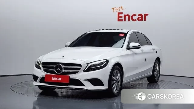 Mercedes-Benz C-Class W205 2020 Белый из Кореи