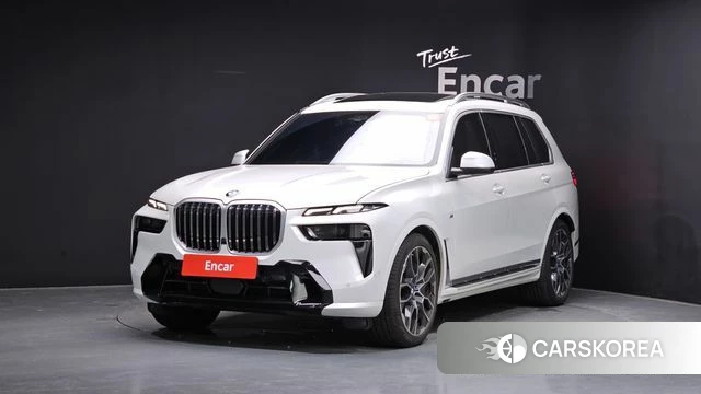 BMW X7 (G07) 2024 Белый из Кореи