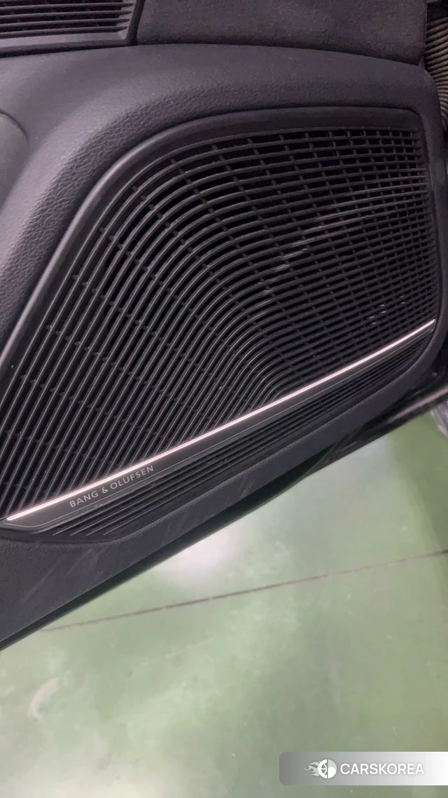 Audi S4 2023 Черный из Китая