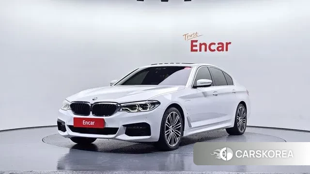 BMW 5 Series (G30) 2020 Белый из Кореи