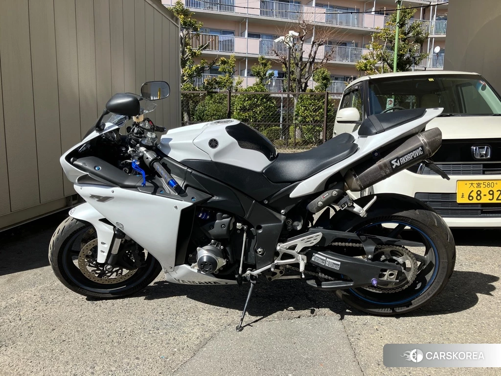 Проданный Yamaha YZF-R1 2010 из Японии