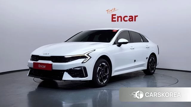 Kia The New K5 3rd generation 2024 Белый из Кореи