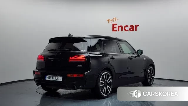 Mini Cooper S Clubman 2022 Черный из Кореи