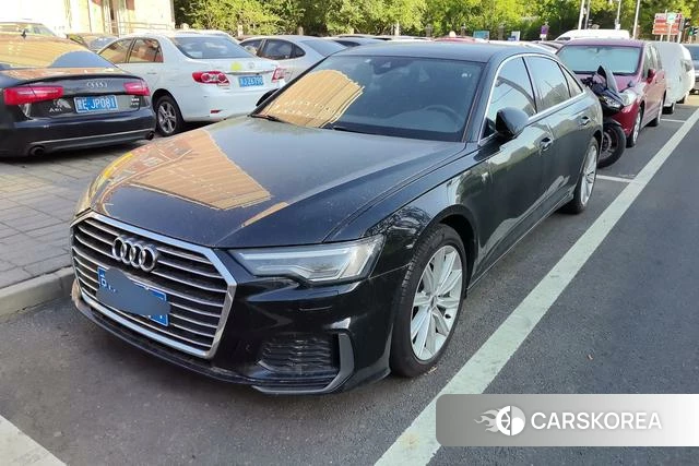 Audi A6L 2021 Черный из Китая