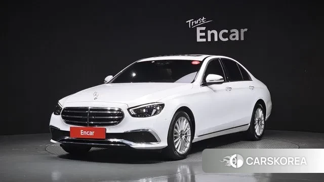 Mercedes-Benz E-Class W213 2020 Белый из Кореи