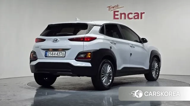 Hyundai Kona 2019 Белый из Кореи