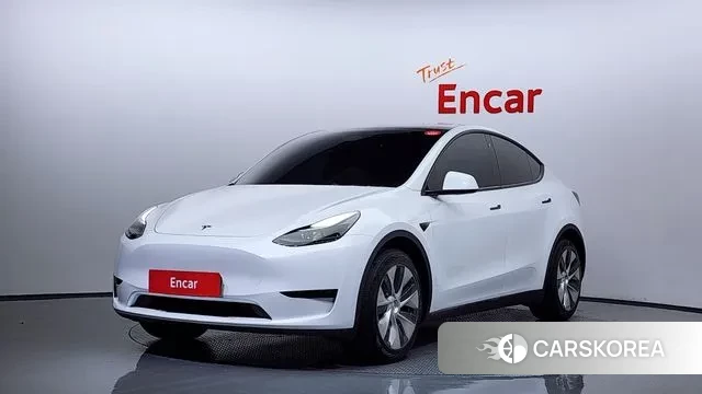 Tesla Model Y 2023 Белый из Кореи