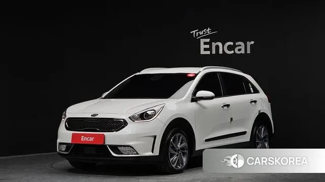 Kia Niro 2018 Белый из Кореи