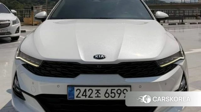 Kia K5 3rd generation 2021 Белый из Кореи