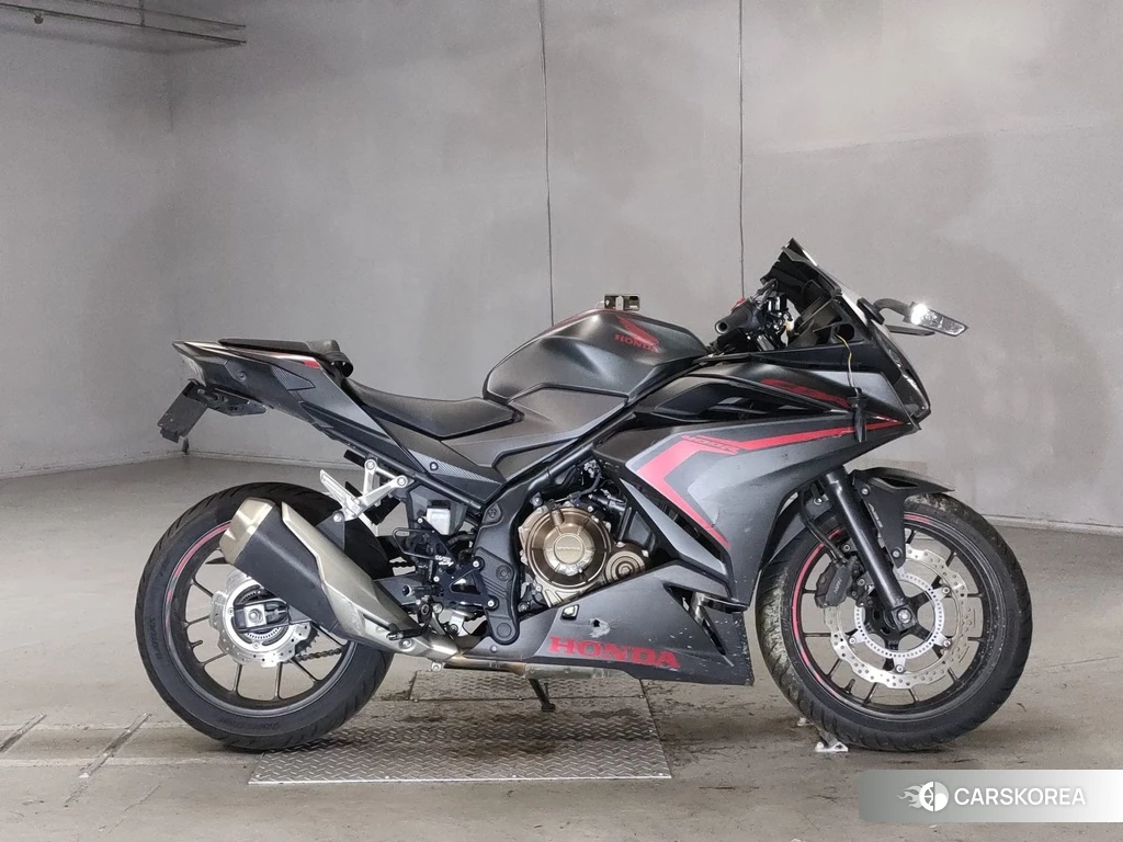 Проданный Honda CBR400R 2020 из Японии