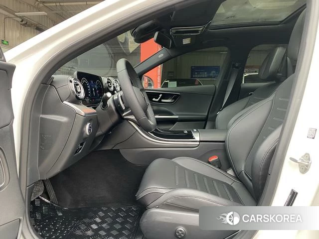 Mercedes-Benz Class C 2022 Белый из Китая